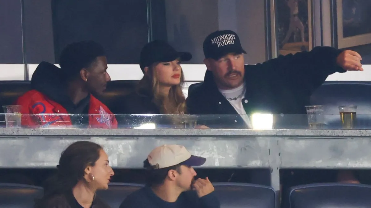 MLB Taylor Swift and Travis Kelce